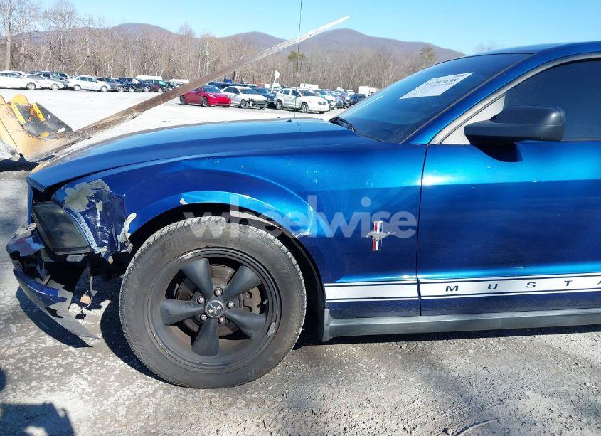 Photo 12 of 2007 Ford Mustang V6 DELUXE/V6 PREMIUM (VIN 1ZVFT80N175314522)