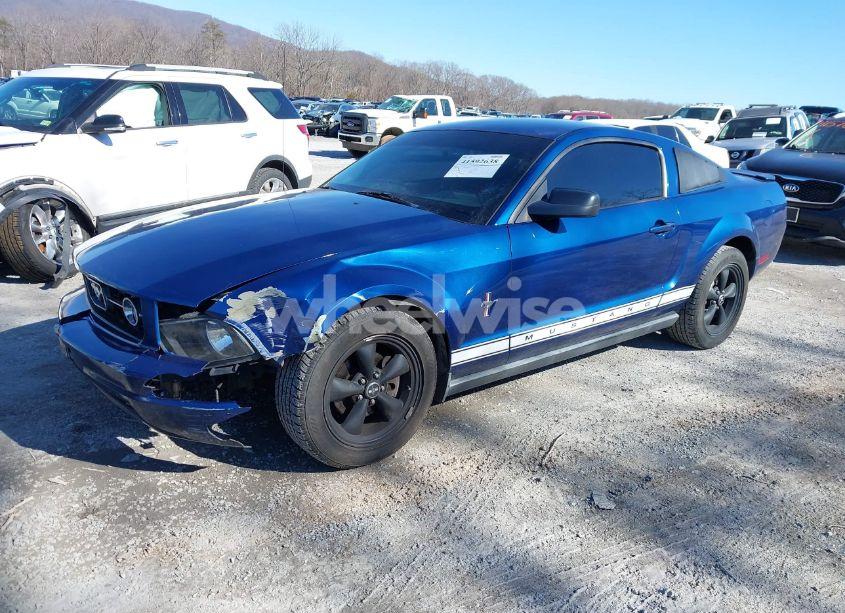 Photo 2 of 2007 Ford Mustang V6 DELUXE/V6 PREMIUM (VIN 1ZVFT80N175314522)