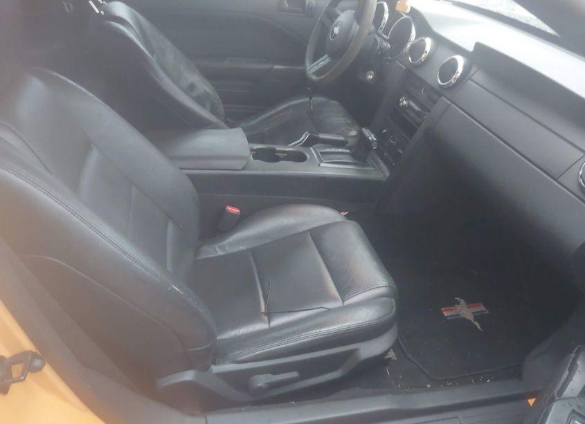 Photo 5 of 2007 Ford Mustang V6 DELUXE/V6 PREMIUM (VIN 1ZVFT80N175344717)