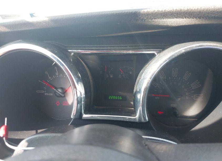 Photo 7 of 2005 Ford Mustang V6 DELUXE/V6 PREMIUM (VIN 1ZVFT80N255154745)