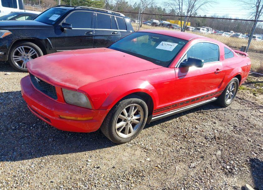 Photo 2 of 2005 Ford Mustang V6 DELUXE/V6 PREMIUM (VIN 1ZVFT80N255170847)