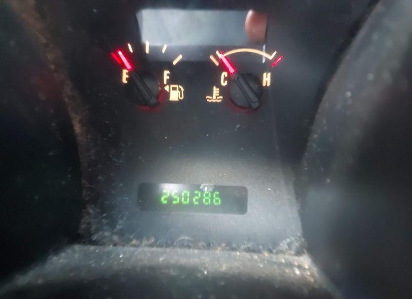 Photo 7 of 2005 Ford Mustang V6 DELUXE/V6 PREMIUM (VIN 1ZVFT80N255170847)