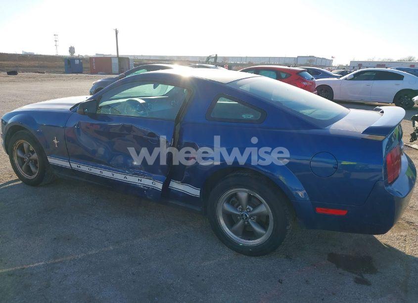 Photo 6 of 2006 Ford Mustang V6 (VIN 1ZVFT80N265181946)