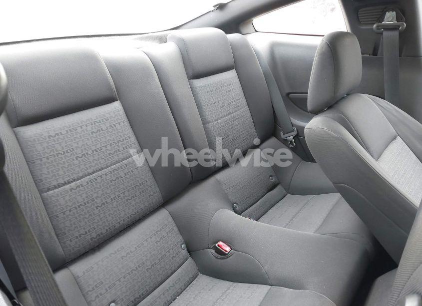 Photo 8 of 2007 Ford Mustang V6 DELUXE/V6 PREMIUM (VIN 1ZVFT80N275239376)