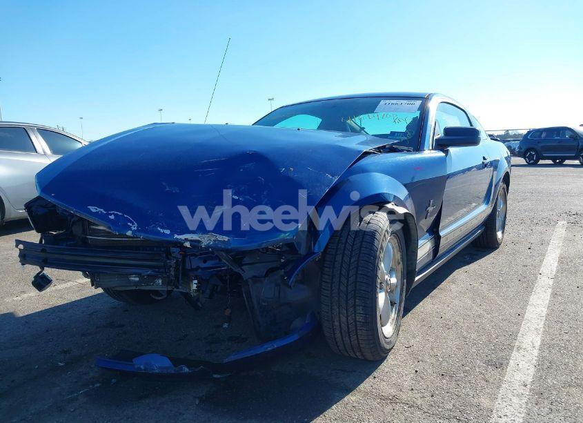 Photo 2 of 2007 Ford Mustang V6 DELUXE/V6 PREMIUM (VIN 1ZVFT80N275258056)