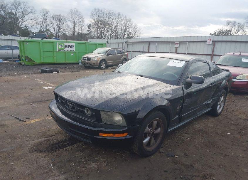 Photo 2 of 2007 Ford Mustang V6 DELUXE/V6 PREMIUM (VIN 1ZVFT80N275321138)