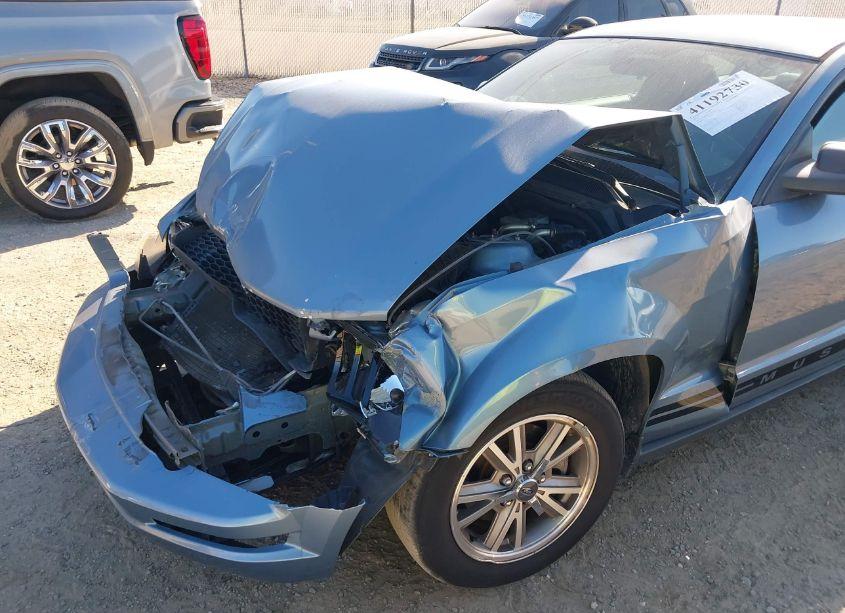 Photo 6 of 2005 Ford Mustang V6 DELUXE/V6 PREMIUM (VIN 1ZVFT80N355166919)