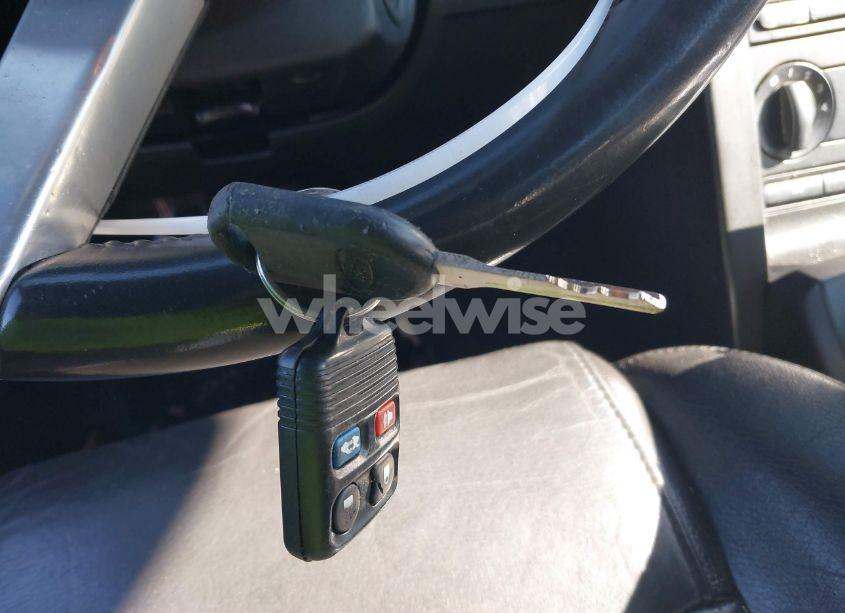 Photo 11 of 2005 Ford Mustang V6 DELUXE/V6 PREMIUM (VIN 1ZVFT80N355242672)