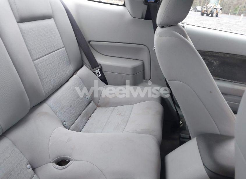 Photo 8 of 2006 Ford Mustang V6 (VIN 1ZVFT80N365207776)