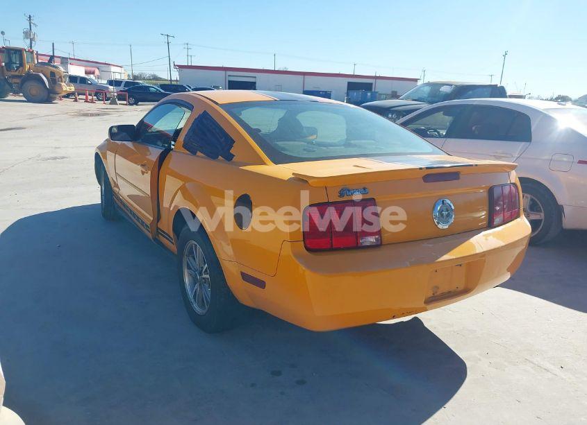 Photo 3 of 2007 Ford Mustang V6 DELUXE/V6 PREMIUM (VIN 1ZVFT80N375211649)