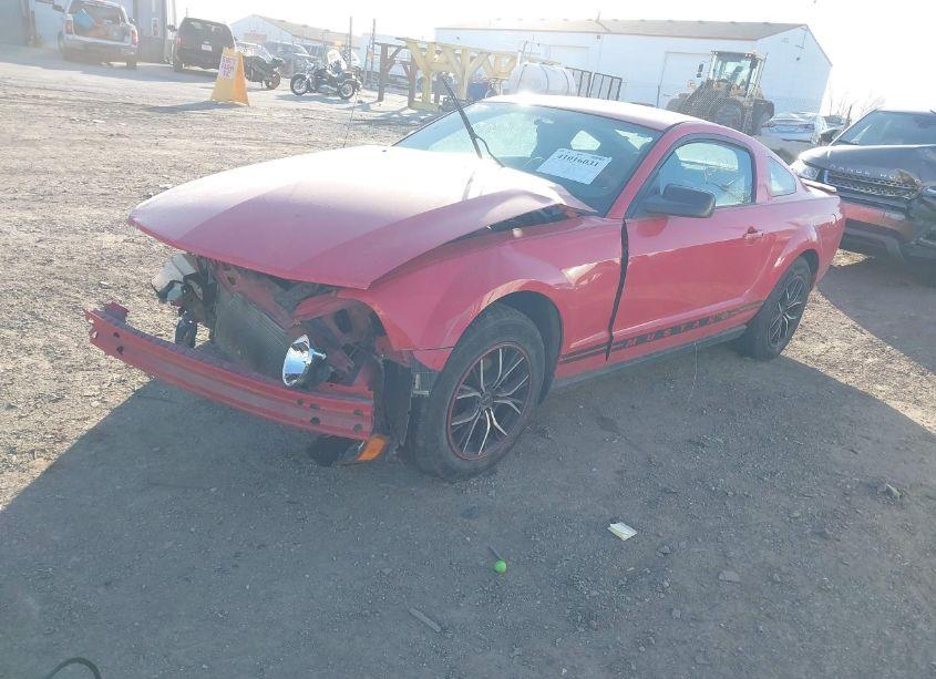 Photo 2 of 2007 Ford Mustang V6 DELUXE/V6 PREMIUM (VIN 1ZVFT80N375282964)