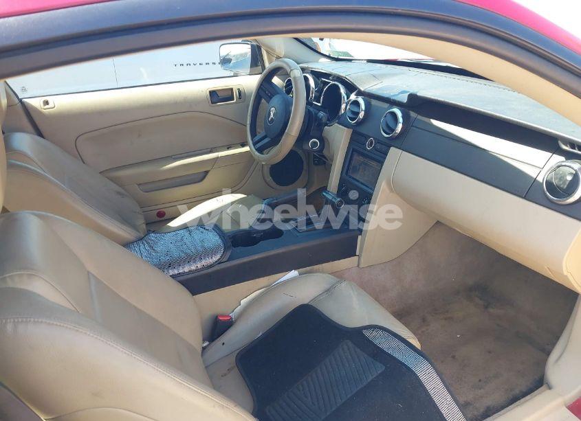 Photo 5 of 2005 Ford Mustang V6 DELUXE/V6 PREMIUM (VIN 1ZVFT80N455125487)