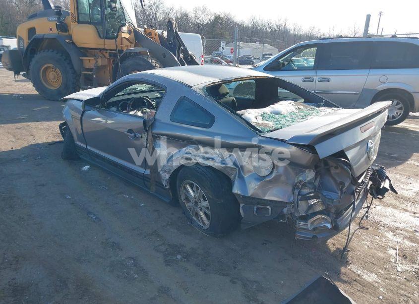 Photo 3 of 2006 Ford Mustang V6 (VIN 1ZVFT80N465240611)