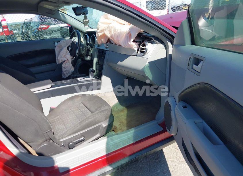 Photo 5 of 2007 Ford Mustang V6 DELUXE/V6 PREMIUM (VIN 1ZVFT80N475224197)