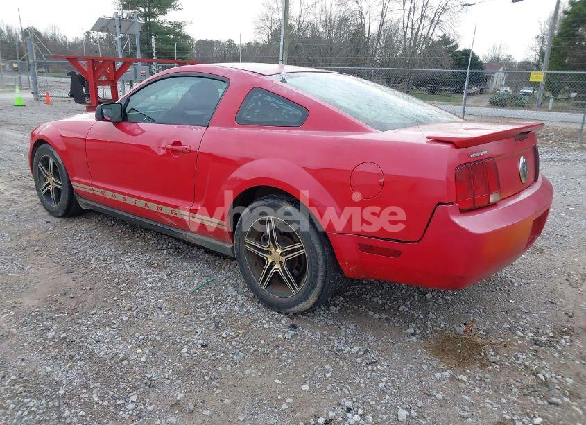 Photo 3 of 2007 Ford Mustang V6 DELUXE/V6 PREMIUM (VIN 1ZVFT80N475246636)