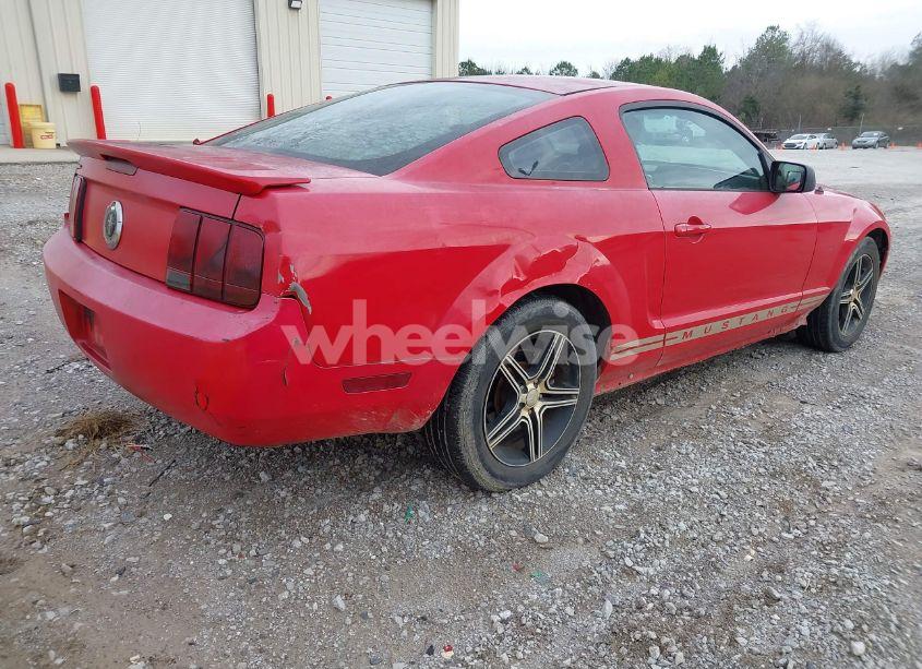 Photo 4 of 2007 Ford Mustang V6 DELUXE/V6 PREMIUM (VIN 1ZVFT80N475246636)