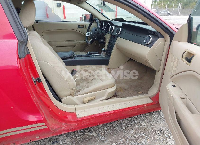 Photo 5 of 2007 Ford Mustang V6 DELUXE/V6 PREMIUM (VIN 1ZVFT80N475246636)