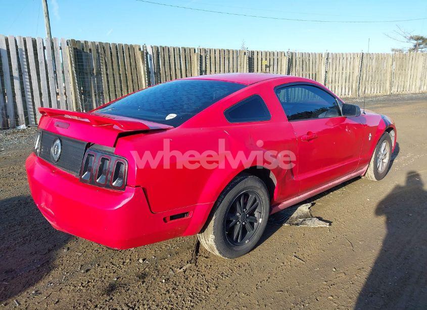 Photo 4 of 2007 Ford Mustang V6 DELUXE/V6 PREMIUM (VIN 1ZVFT80N475349250)