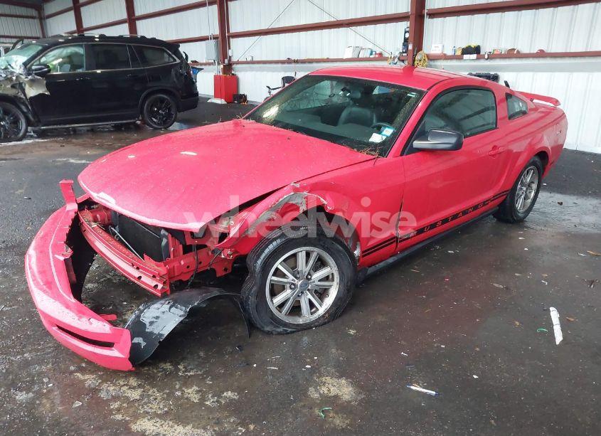 Photo 2 of 2005 Ford Mustang V6 DELUXE/V6 PREMIUM (VIN 1ZVFT80N555144307)