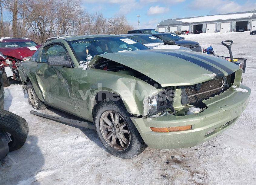 2006 Ford Mustang V6 (VIN 1ZVFT80N565125774) main photo