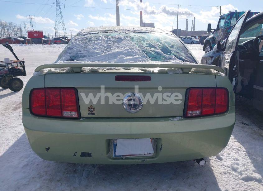 Photo 17 of 2006 Ford Mustang V6 (VIN 1ZVFT80N565125774)