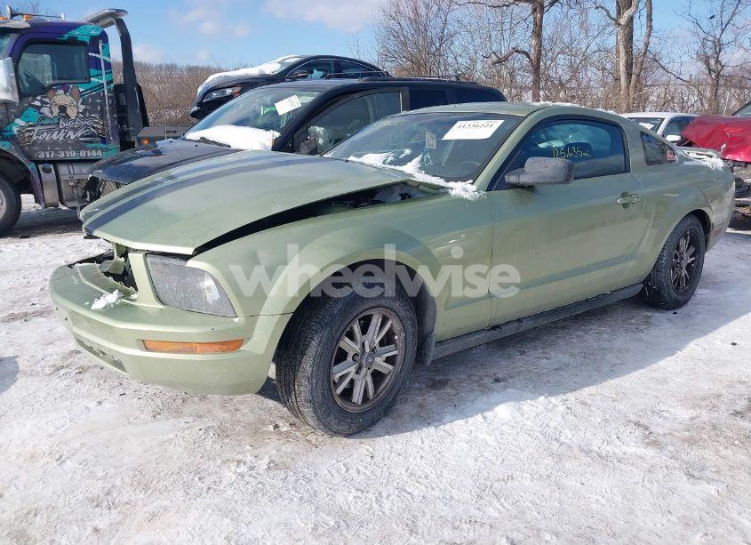 Photo 2 of 2006 Ford Mustang V6 (VIN 1ZVFT80N565125774)