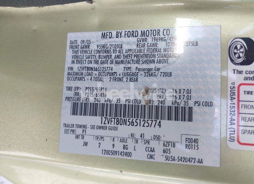 Photo 9 of 2006 Ford Mustang V6 (VIN 1ZVFT80N565125774)