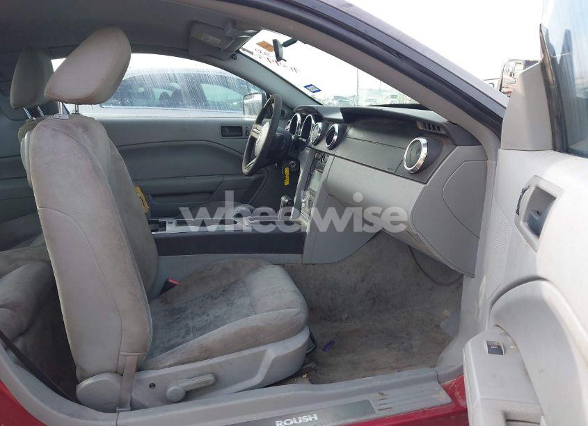 Photo 5 of 2006 Ford Mustang V6 (VIN 1ZVFT80N565232646)