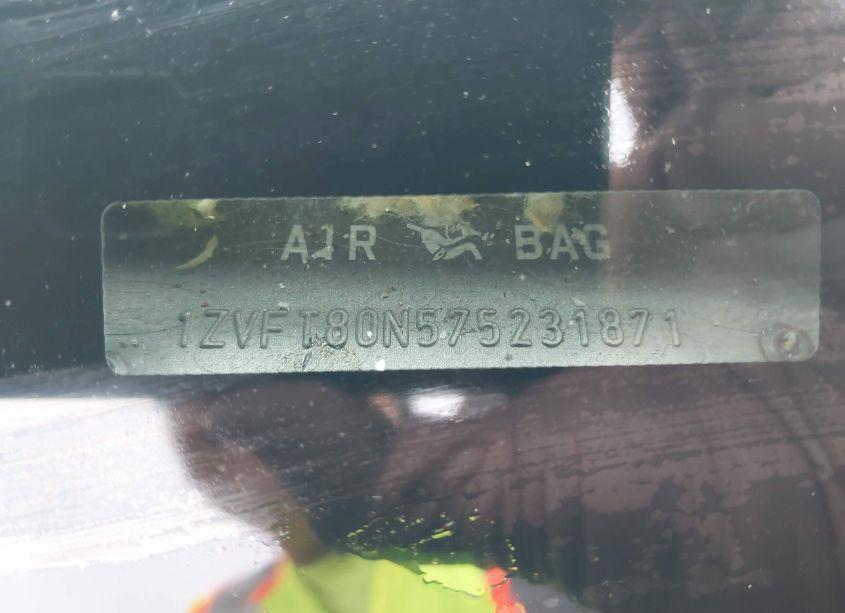 Photo 9 of 2007 Ford Mustang V6 DELUXE/V6 PREMIUM (VIN 1ZVFT80N575231871)