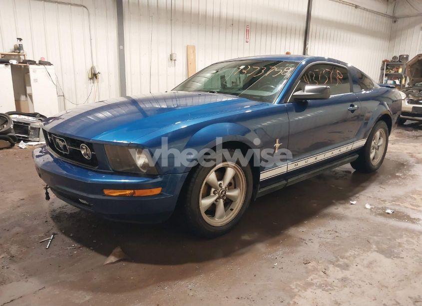 Photo 2 of 2007 Ford Mustang (VIN 1ZVFT80N575320680)