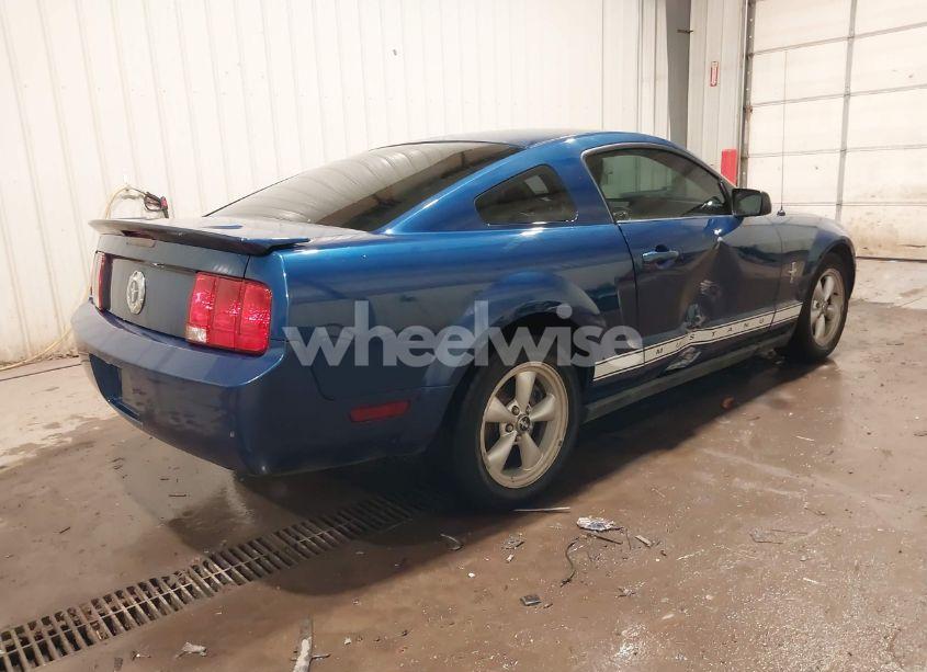 Photo 4 of 2007 Ford Mustang (VIN 1ZVFT80N575320680)