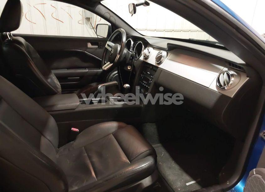 Photo 5 of 2007 Ford Mustang (VIN 1ZVFT80N575320680)