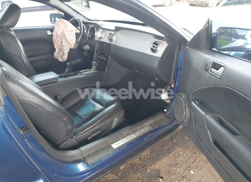 Photo 5 of 2007 Ford Mustang V6 DELUXE/V6 PREMIUM (VIN 1ZVFT80N575334160)