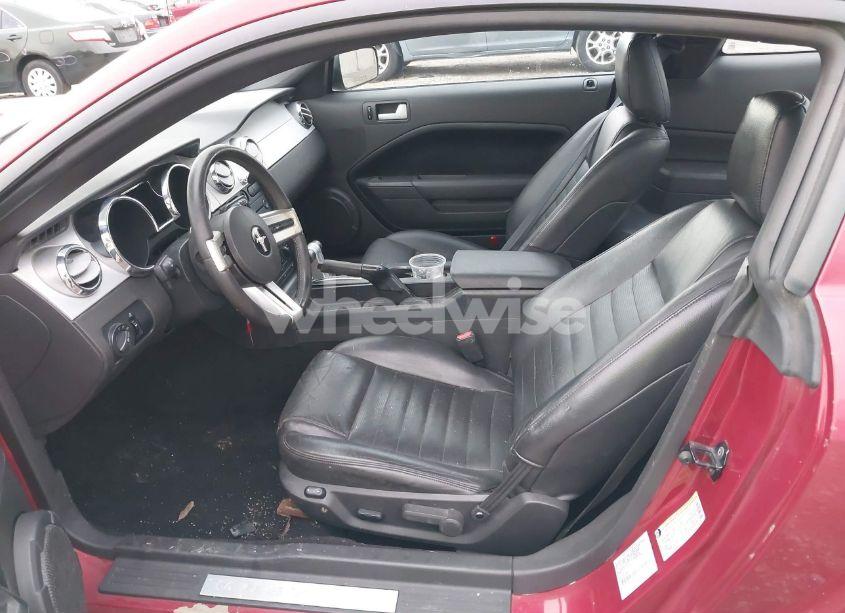 Photo 5 of 2005 Ford Mustang V6 DELUXE/V6 PREMIUM (VIN 1ZVFT80N655143957)