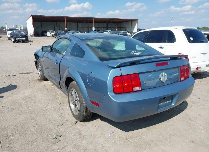 Photo 3 of 2005 Ford Mustang V6 DELUXE/V6 PREMIUM (VIN 1ZVFT80N655162024)