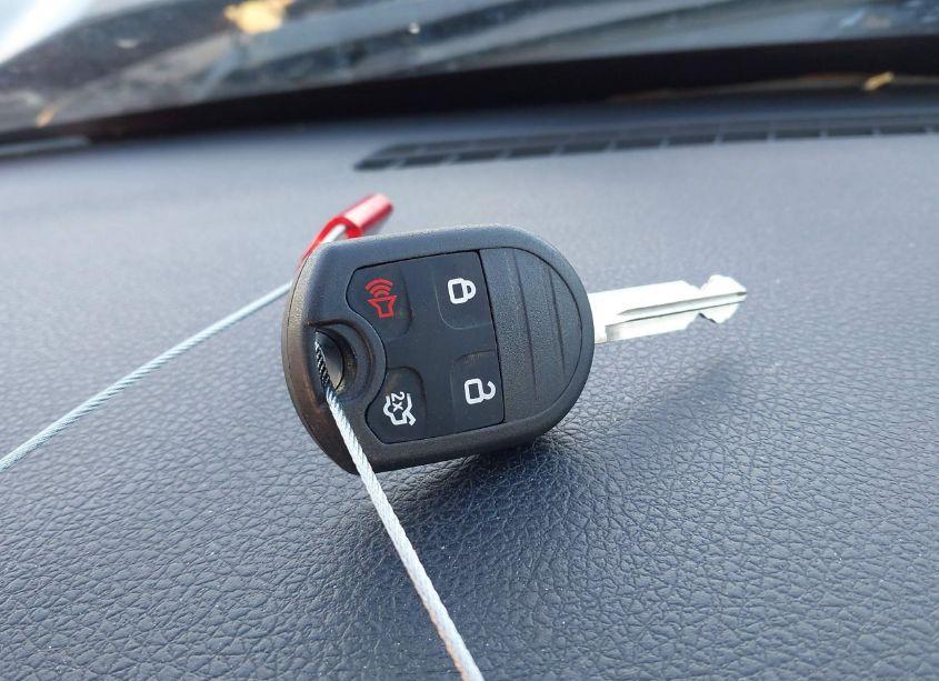 Photo 11 of 2005 Ford Mustang V6 DELUXE/V6 PREMIUM (VIN 1ZVFT80N655250992)