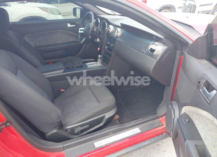 Photo 5 of 2006 Ford Mustang V6 (VIN 1ZVFT80N665191086)