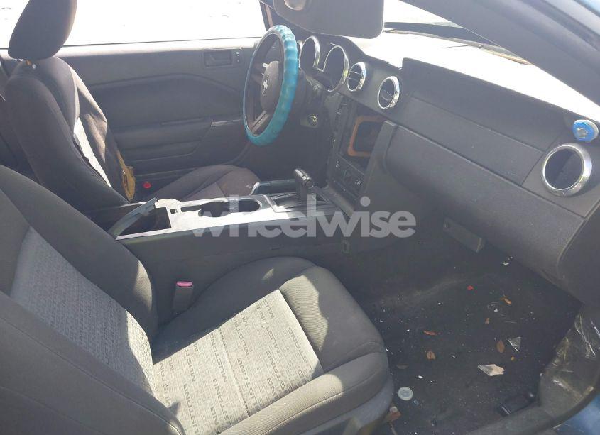 Photo 5 of 2007 Ford Mustang V6 DELUXE/V6 PREMIUM (VIN 1ZVFT80N675254365)