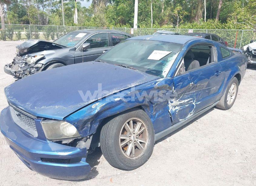 Photo 6 of 2007 Ford Mustang V6 DELUXE/V6 PREMIUM (VIN 1ZVFT80N675254365)