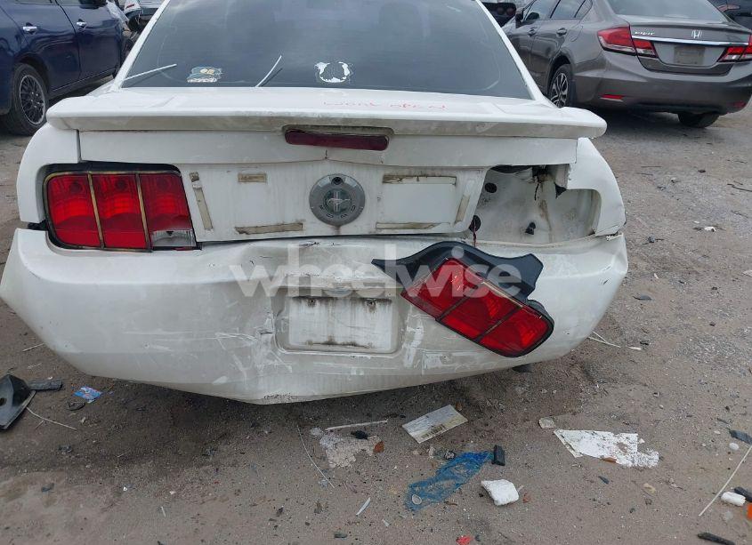 Photo 6 of 2007 Ford Mustang V6 DELUXE/V6 PREMIUM (VIN 1ZVFT80N675258268)