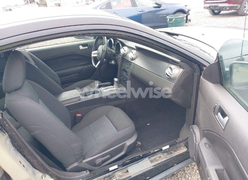 Photo 5 of 2007 Ford Mustang V6 DELUXE/V6 PREMIUM (VIN 1ZVFT80N675258576)