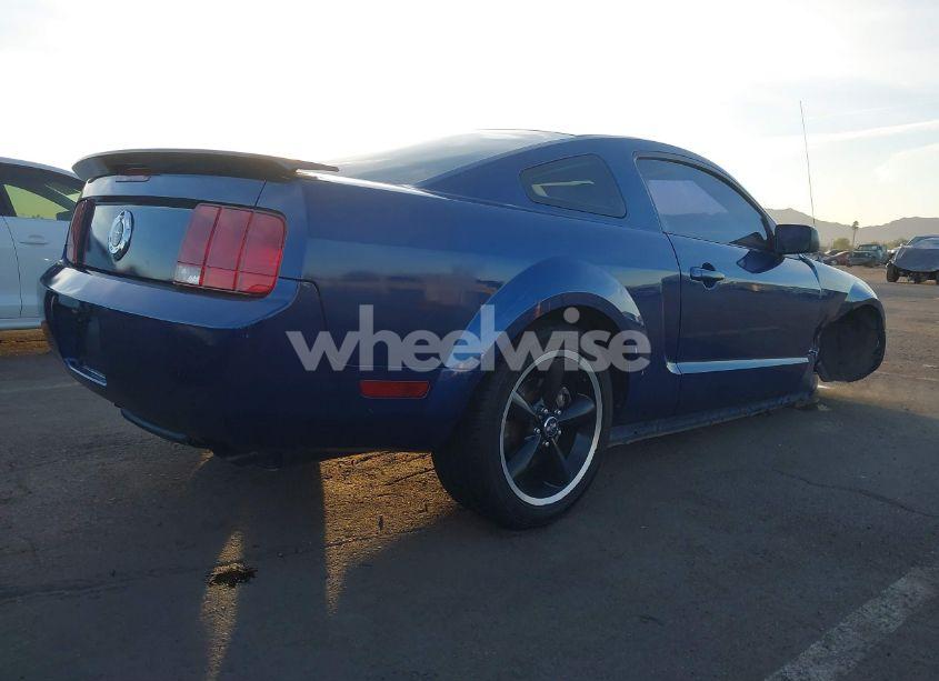Photo 4 of 2007 Ford Mustang V6 DELUXE/V6 PREMIUM (VIN 1ZVFT80N675279685)