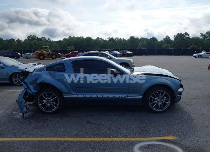 Photo 13 of 2007 Ford Mustang V6 DELUXE/V6 PREMIUM (VIN 1ZVFT80N675294588)