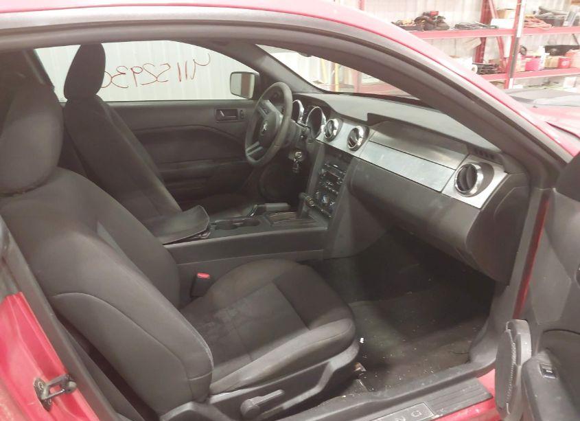 Photo 5 of 2007 Ford Mustang V6 DELUXE/V6 PREMIUM (VIN 1ZVFT80N675337052)