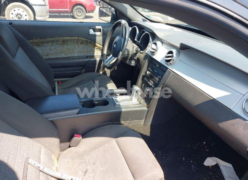 Photo 5 of 2007 Ford Mustang V6 DELUXE/V6 PREMIUM (VIN 1ZVFT80N675361920)