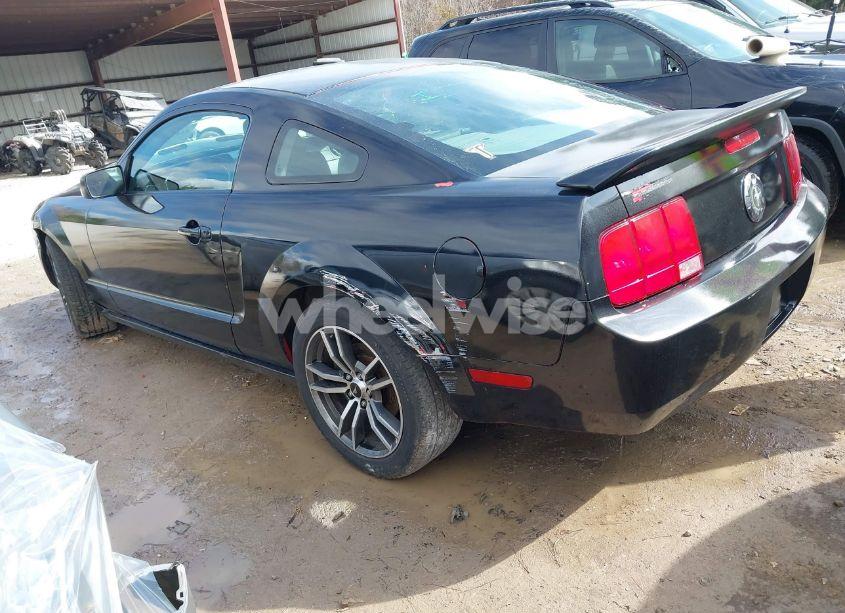 Photo 3 of 2005 Ford Mustang V6 DELUXE/V6 PREMIUM (VIN 1ZVFT80N755128416)