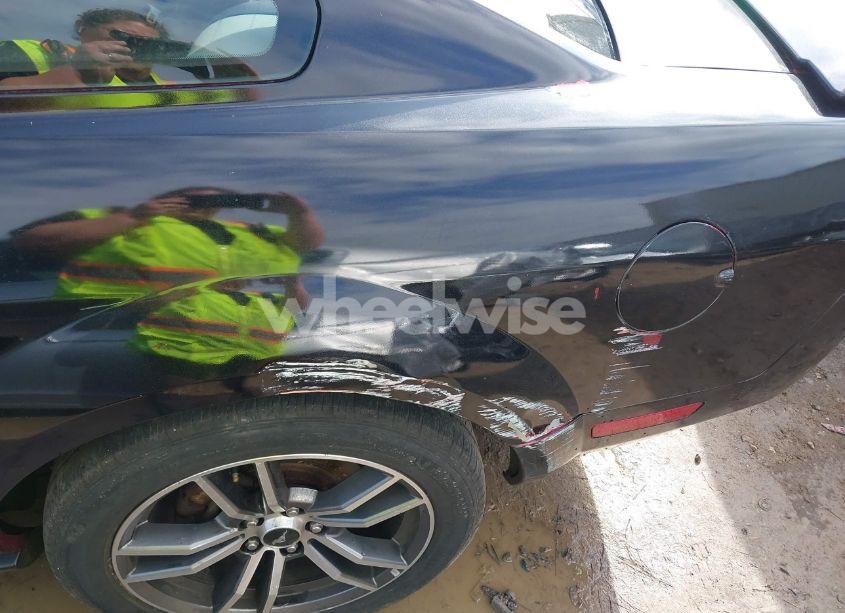 Photo 6 of 2005 Ford Mustang V6 DELUXE/V6 PREMIUM (VIN 1ZVFT80N755128416)