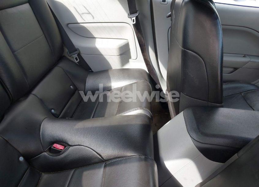 Photo 8 of 2005 Ford Mustang V6 DELUXE/V6 PREMIUM (VIN 1ZVFT80N755128416)