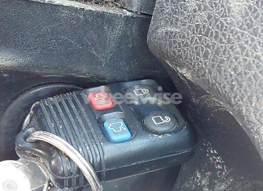 Photo 11 of 2006 Ford Mustang V6 (VIN 1ZVFT80N765233121)