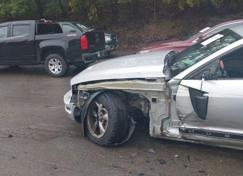 Photo 13 of 2006 Ford Mustang V6 (VIN 1ZVFT80N765242725)